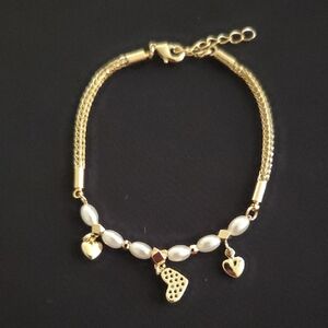 Elegant Gold Plated and Pearl Bracelet 6.5 to 7.5 inches NWOT